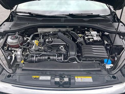 Used 2024 Volkswagen Jetta SE FWD image 28