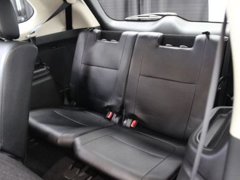 Used 2014 Mitsubishi Outlander GT AWD/4WD image 24
