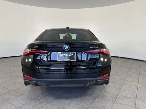 Certified 2025 BMW i4 eDrive40 RWD image 10