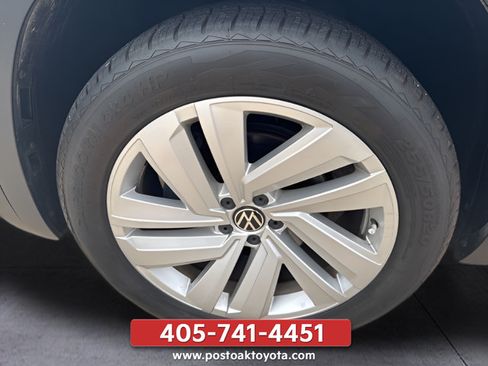 Used 2023 Volkswagen Atlas Cross Sport SE FWD image 37