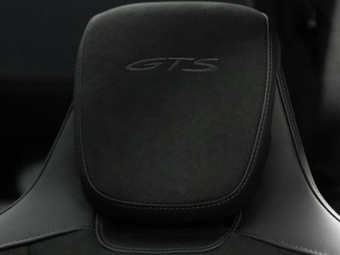 Used 2023 Porsche Taycan GTS image 49