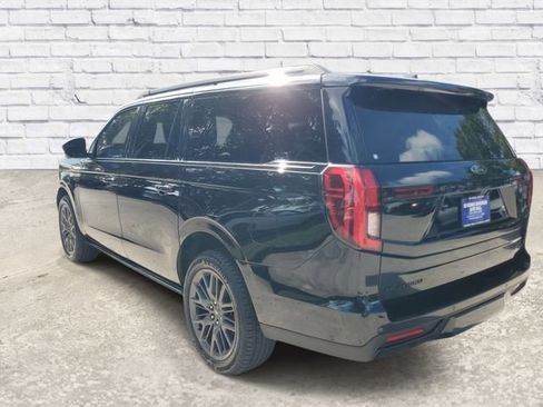 Used 2025 Ford Expedition Max Platinum w/ Stealth Performance Package AWD/4WD image 2