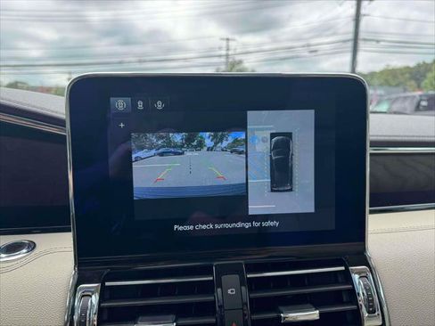 Used 2020 Lincoln Navigator Reserve w/ Luxury Package AWD/4WD image 30