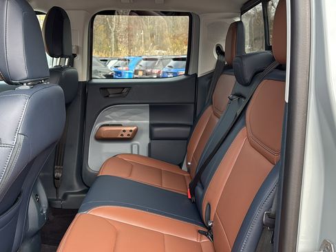 Used 2023 Ford Maverick Lariat w/ Equipment Group 500A Standard image 26