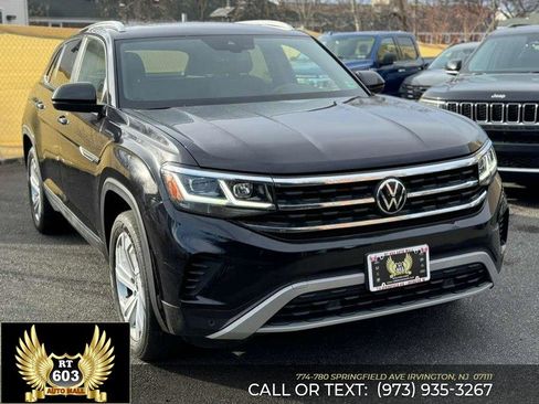Used 2020 Volkswagen Atlas Cross Sport SEL image 3