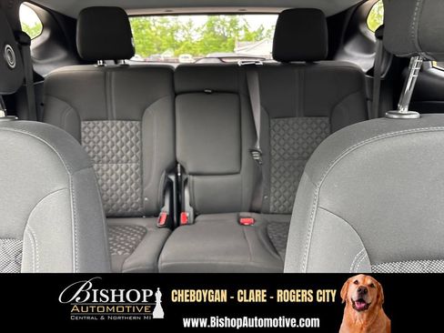 Used 2021 Chevrolet Blazer LT AWD/4WD image 25