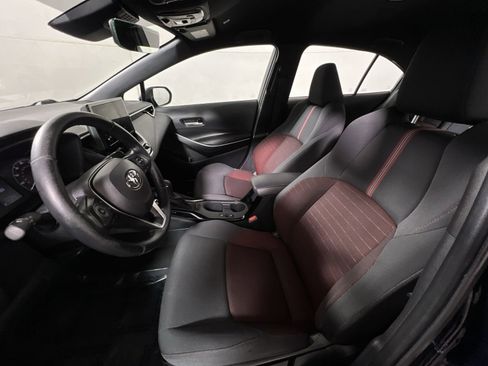 Used 2023 Toyota Corolla SE image 13