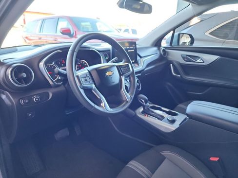 Used 2025 Chevrolet Blazer LT image 14
