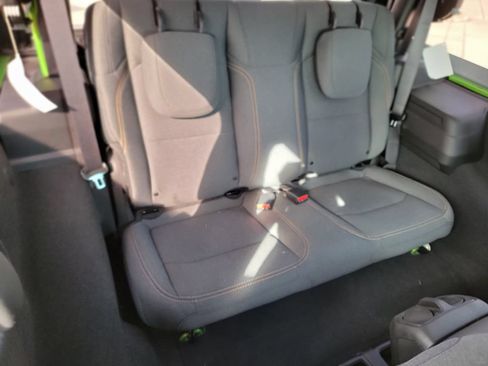 Used 2025 Jeep Wrangler Sport AWD/4WD image 15