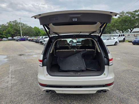 Used 2020 Lincoln Aviator Grand Touring w/ Equipment Group 301A AWD/4WD image 43