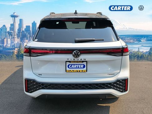 New 2026 Volkswagen Tiguan SE R-Line AWD/4WD image 4