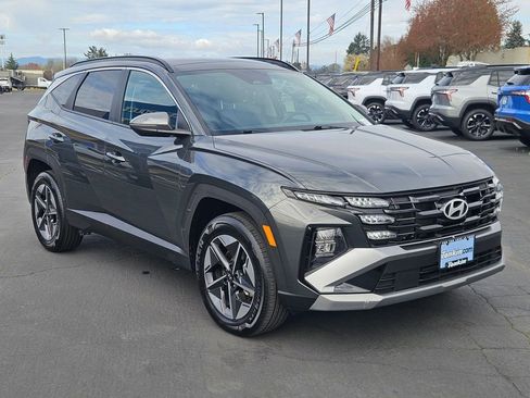 Used 2025 Hyundai Tucson SEL w/ Tow & Go Package AWD/4WD image 8