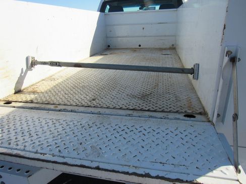 Used 2013 Chevrolet Silverado 2500 W/T image 16