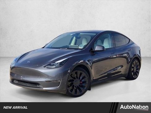 Used 2023 Tesla Model Y Performance image 1