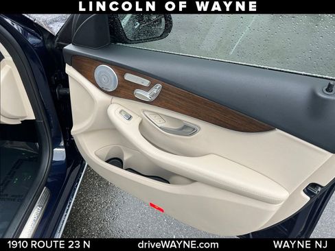 Used 2021 Mercedes-Benz C 300 4MATIC Sedan image 20