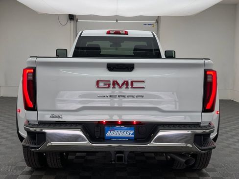 New 2026 GMC Sierra 3500 Pro AWD/4WD image 7