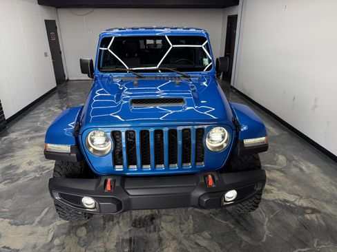 Used 2023 Jeep Gladiator Mojave w/ Dual Top Group image 6