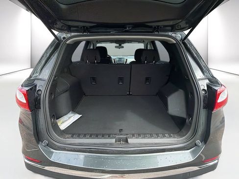 Used 2018 Chevrolet Equinox LS FWD image 26