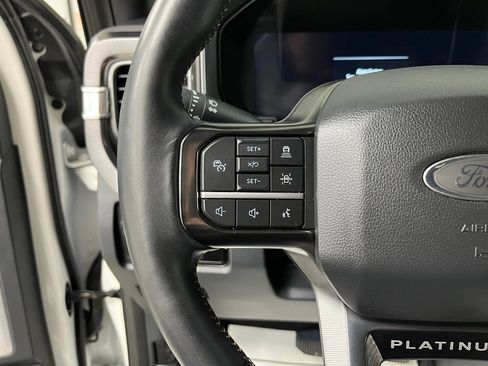 Used 2024 Ford F350 Platinum w/ Tremor Off-Road Package AWD/4WD image 30