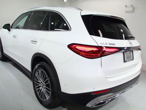 Certified 2026 Mercedes-Benz GLC 300 4MATIC image 15