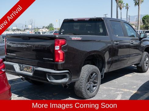 Used 2020 Chevrolet Silverado 1500 Custom Trail Boss w/ Custom Convenience Package AWD/4WD image 3