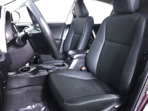Used 2017 Toyota RAV4 LE w/ All Weather Liner Package AWD/4WD image 28