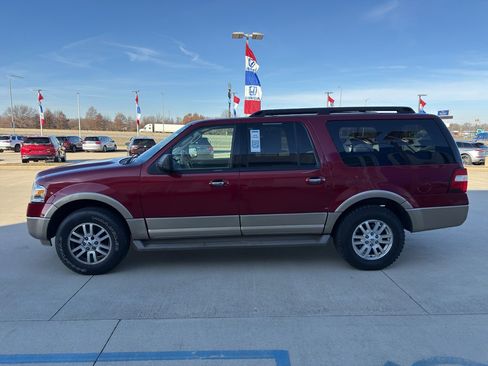 Used 2014 Ford Expedition EL XLT w/ Equipment Group 202A image 8