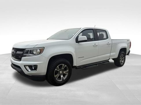 Used 2018 Chevrolet Colorado Z71 AWD/4WD image 9