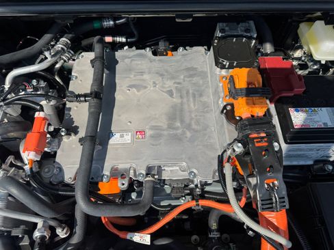 New 2026 Toyota C-HR AWD/4WD image 22