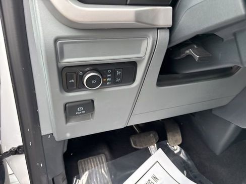 Used 2023 Ford F150 XLT w/ XTR Package image 15