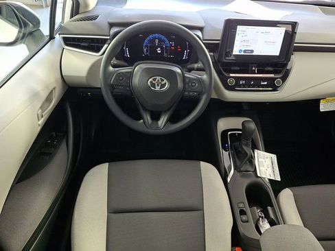 New 2026 Toyota Corolla LE w/ LE Premium Package FWD image 11