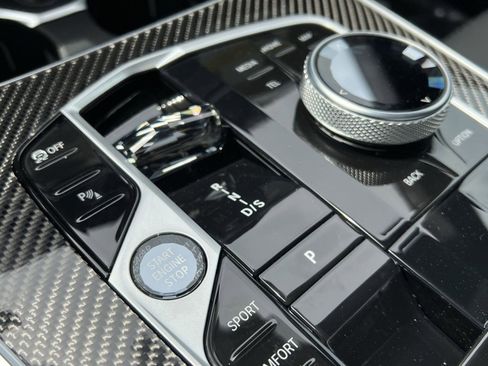 New 2026 BMW X7 M60i AWD/4WD image 19