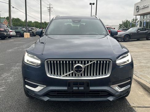 Used 2025 Volvo XC90 B5 Ultra w/ Protection Package Premier AWD/4WD image 2