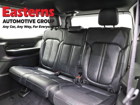 Used 2024 Jeep Wagoneer Series II AWD/4WD image 28