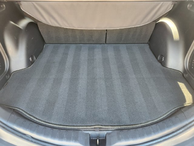 Used 2015 Toyota RAV4 LE FWD image 27