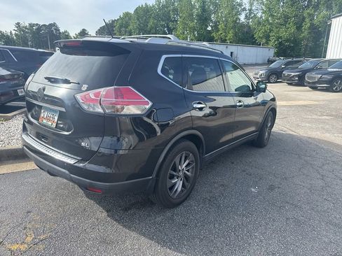 Used 2016 Nissan Rogue SL w/ SL Premium Package FWD image 3