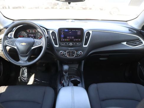Used 2024 Chevrolet Malibu LT FWD image 24