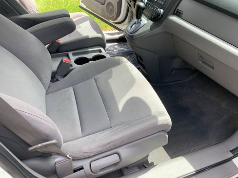 Used 2011 Honda CR-V EX image 16