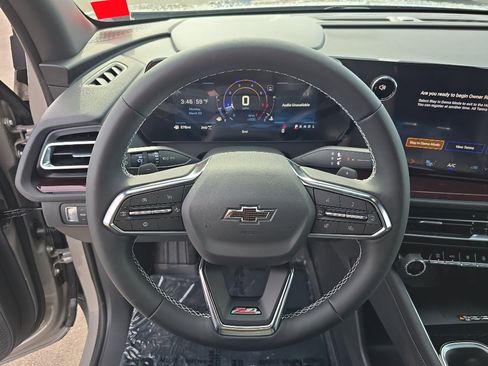 New 2026 Chevrolet Traverse Z71 w/ Driver Confidence Package image 13