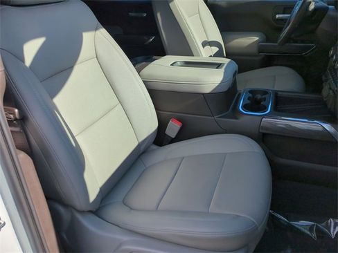 Used 2021 Chevrolet Silverado 1500 LTZ w/ Technology Package image 24