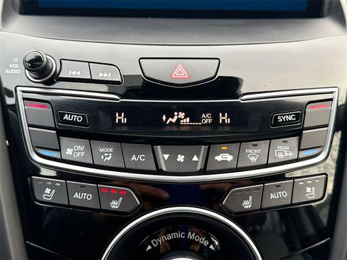 Used 2019 Acura RDX AWD w/ Advance Package image 16