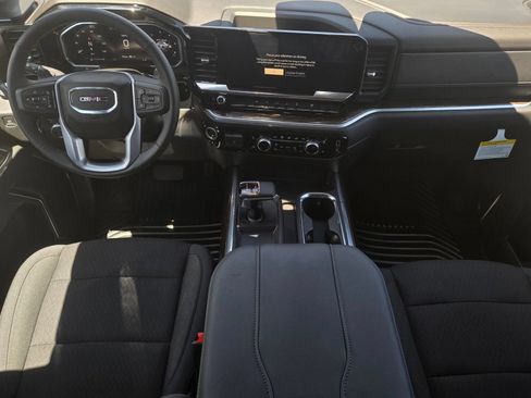 New 2026 GMC Sierra 1500 Elevation AWD/4WD image 9