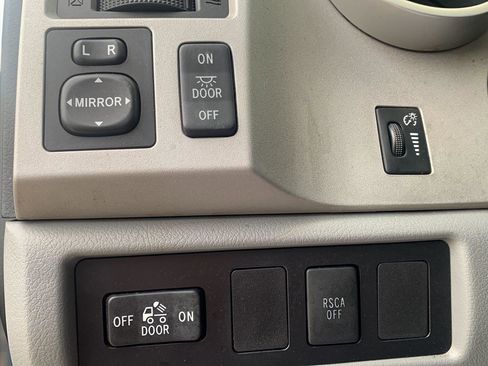 Used 2007 Toyota Tundra SR5 image 12