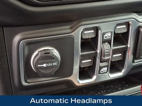 Used 2020 Jeep Wrangler Unlimited Sport image 28