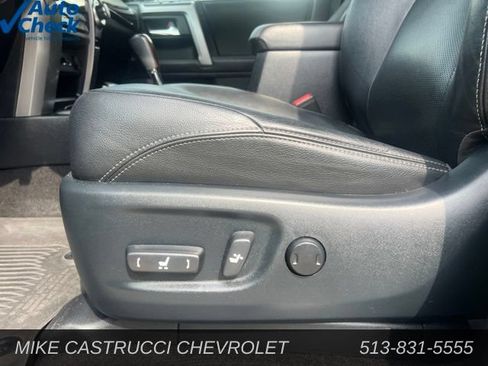 Used 2021 Toyota 4Runner Limited AWD/4WD image 12