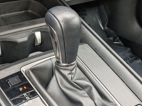 Used 2025 MAZDA CX-50 AWD 2.5 S w/ Premium Package image 18