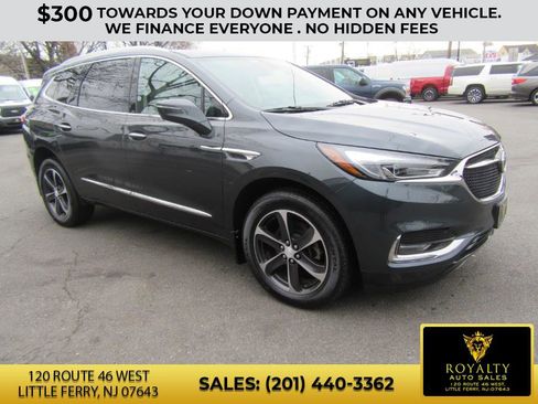 Used 2019 Buick Enclave Essence w/ LPO, Sport Appearance Package image 1