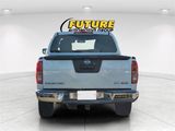 Used 2013 Nissan Frontier SV image 4