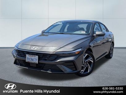 Certified 2025 Hyundai Elantra SEL