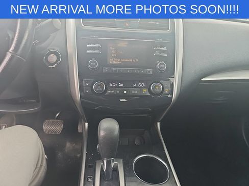Used 2013 Nissan Altima 2.5 SV FWD image 14